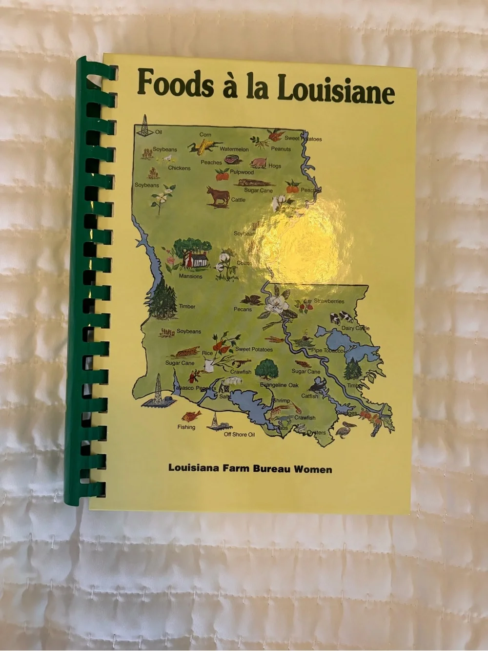 Foods à la Louisiane Cookbook - Yellow